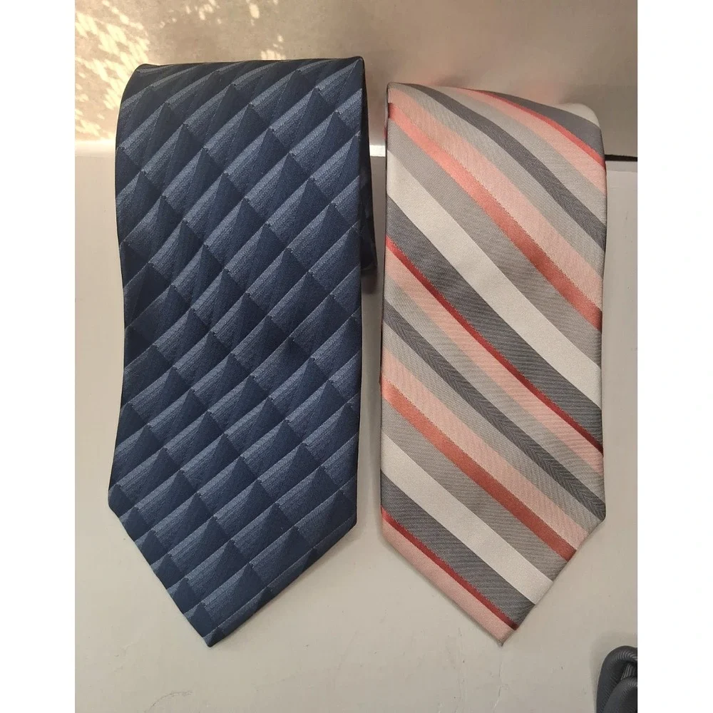Lot of 23 VTG 60s - Modern Men's Neckties Polyester Blend Name Brands Clean Nice